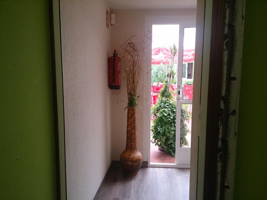 Pension Santa Clara โอโกรูญา ภายนอก รูปภาพ