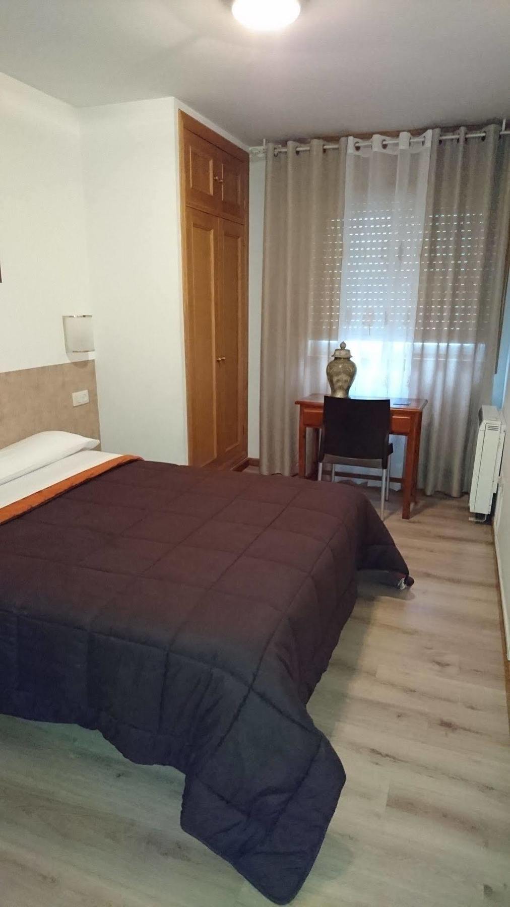 Pension Santa Clara โอโกรูญา ภายนอก รูปภาพ