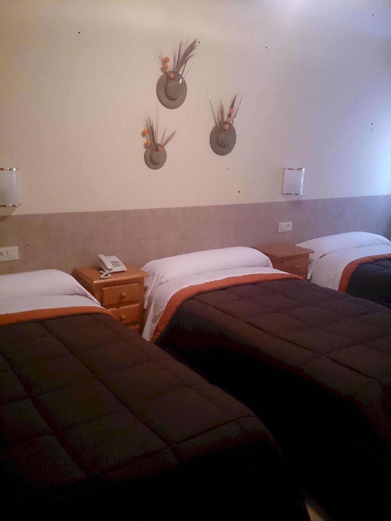 Pension Santa Clara โอโกรูญา ภายนอก รูปภาพ